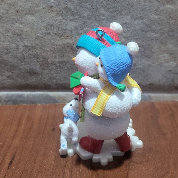 Hallmark Santas Wish Letter Making Memories 2010 Christmas Tree Ornament - Picture 13 of 13